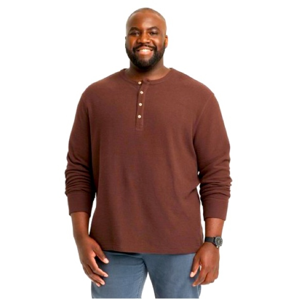 Goodfellow & Co - Men’s Long-Sleeve Textured Henley Shirt in Vintage Rust Red